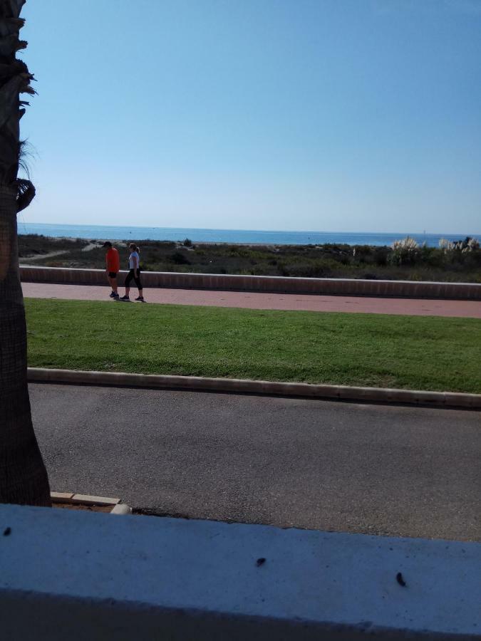 Apartamento Almerimar Primera Linea De Playa מראה חיצוני תמונה